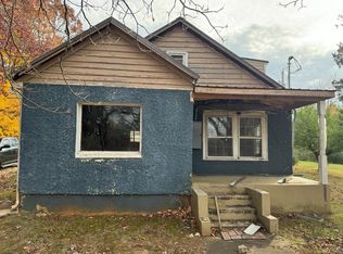 2867 Galts Mill Rd, Madison Heights, VA 24572