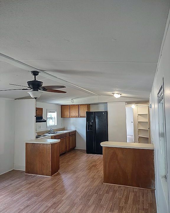1st image of 1709 De Saix Blvd