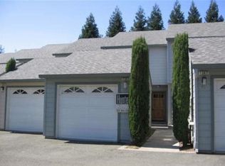 1353 Eardley Ave, Santa Rosa, CA 95401