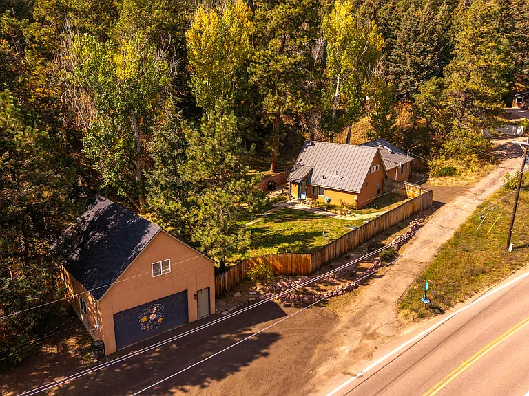 4602 Fountain Ave — Photo 43