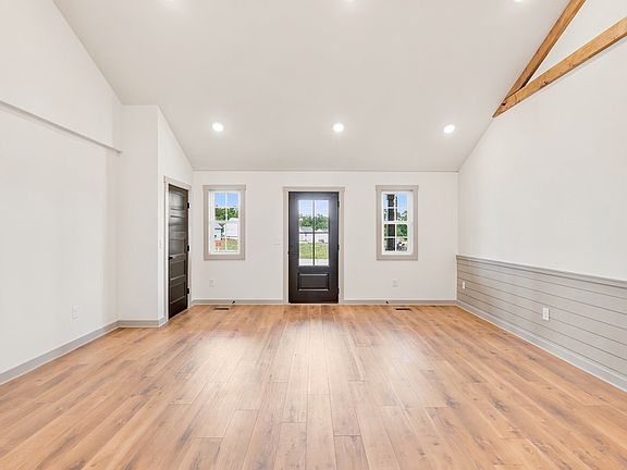 2nd image of 209 Zion Dr