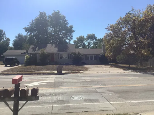 329 W Stolley Park Rd, Grand Island, NE 68801