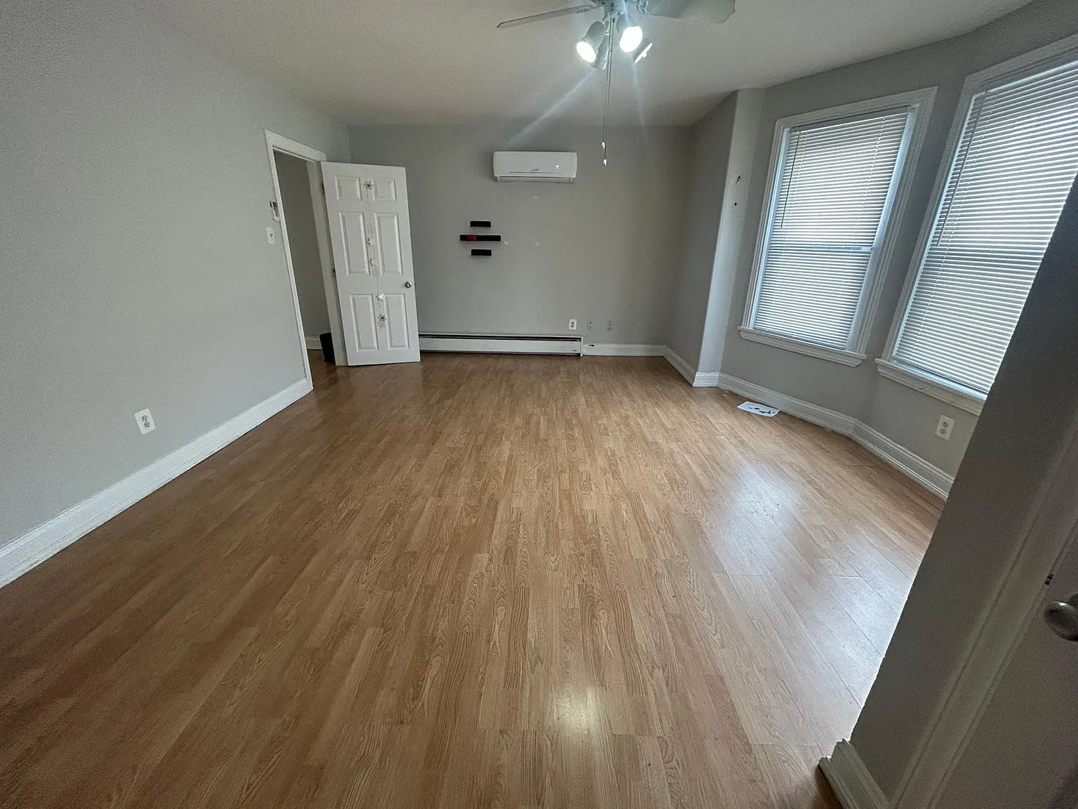 1 bed, 650 sqft, $1,190 — Photo 2