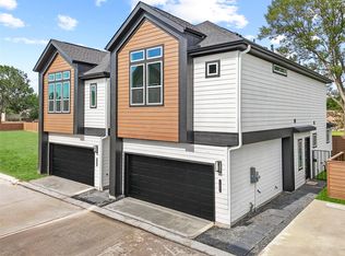 2110 Dewalt St #G, Houston, TX 77088