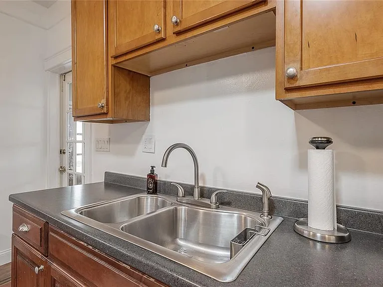 5207 N Suwanee Ave — Photo 22