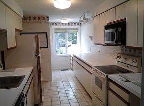 4th image of 37 Walden Pond Dr #37