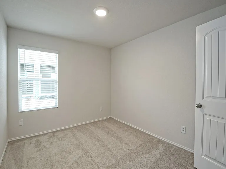 771 Monarch Dr — Photo 23