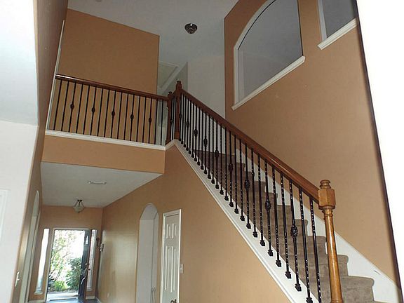 2nd image of 5835 Lundwood Ln