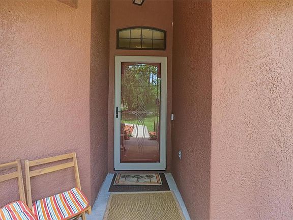 5th image of 16389 Margot Rd