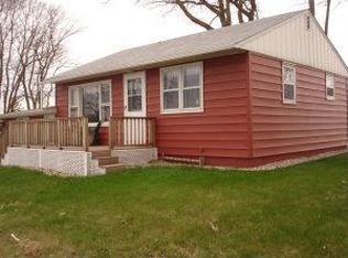 36302 N Silver Lake Rd, Battle Lake, MN 56515