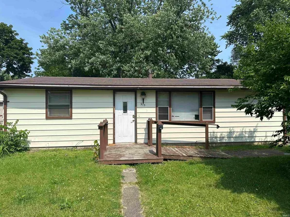 915 Greenwich Rd, Lafayette, IN 47905