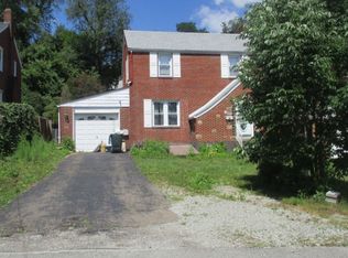 810 Everglade Dr, McKeesport, PA
