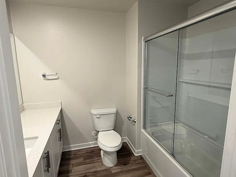 9523 Hannah Way — Photo 9