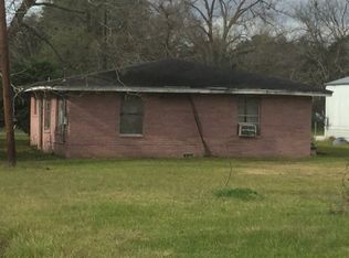 101 S Martin Luther King St, Sweeny, TX 77480