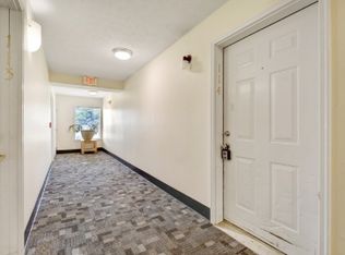 Rowan Place, Louisville, KY 40212