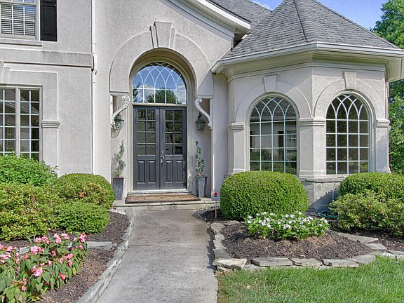 2nd image of 904 Westmoreland Blvd