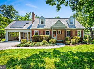 3009 Center Dr, Ellicott City, MD 21042