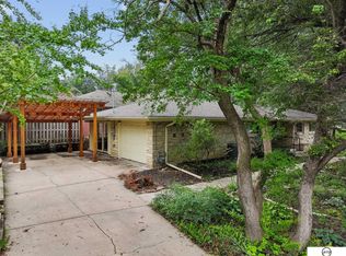 1801 Kings Hwy, Lincoln, NE 68502