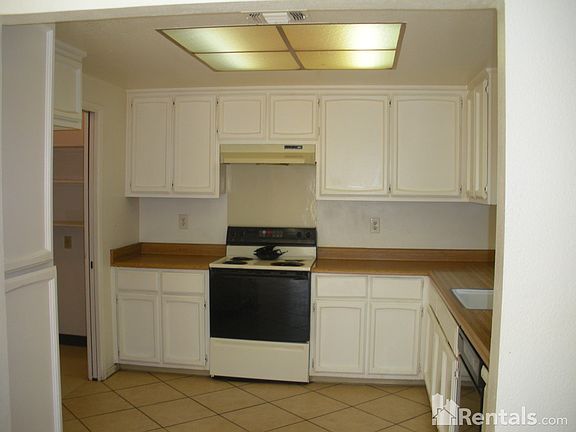 4th image of 5544 Brinef Dr