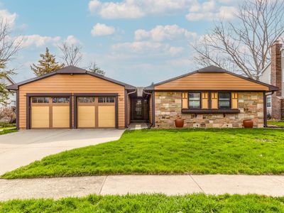 521 Castlewood Ln, Buffalo Grove, IL, 60089