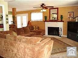 Living room w/ Fireplace