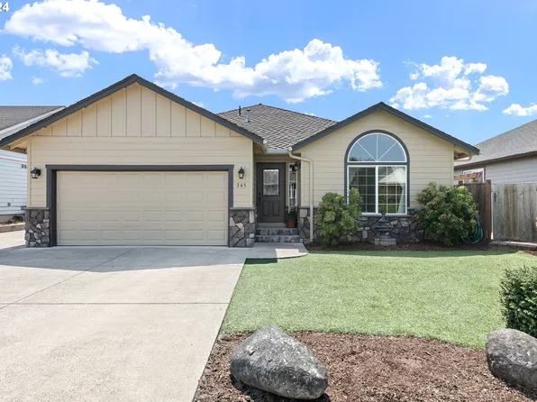 345 Auburn Ln, Creswell, OR 97426