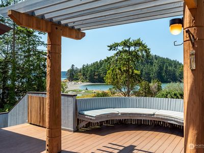 15372 Snee Oosh Road, La Conner, WA, 98257