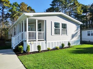 10 Swift Run Dr, Sicklerville, NJ 08081