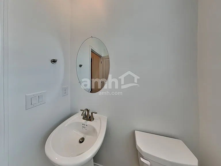 552 Hickory Pointe Loop — Photo 8