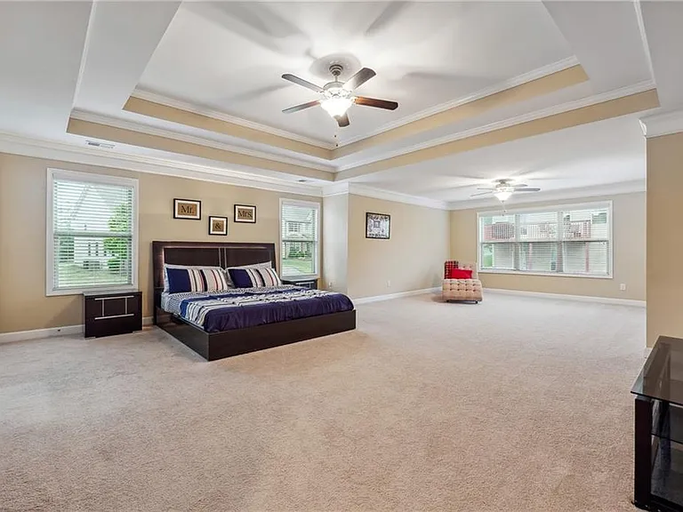 4305 Holton Ave — Photo 21