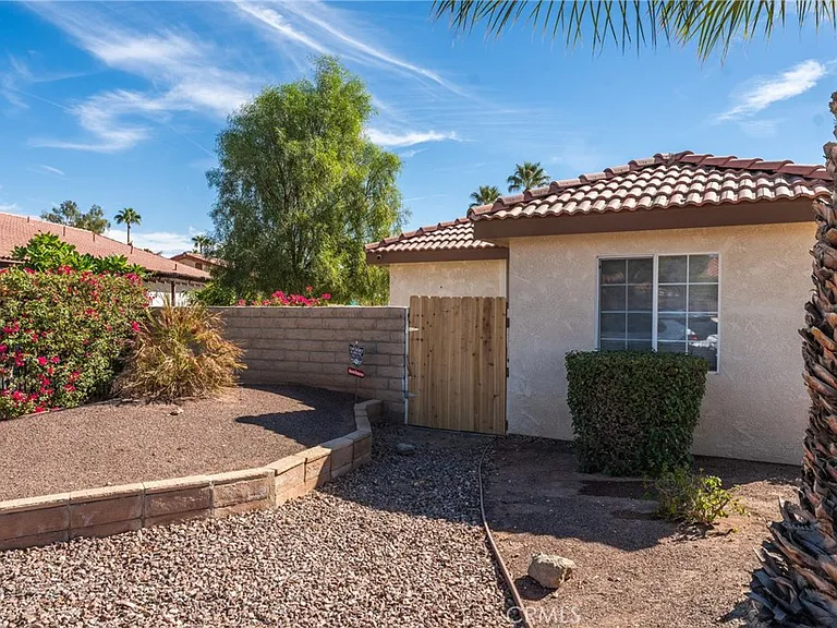 48330 Mamie Way — Photo 41