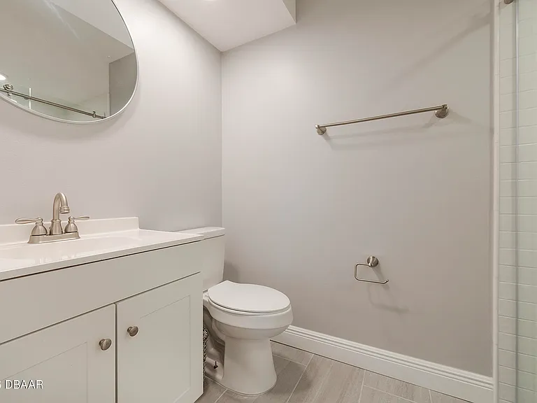 931 Meadow View Dr #A — Photo 12