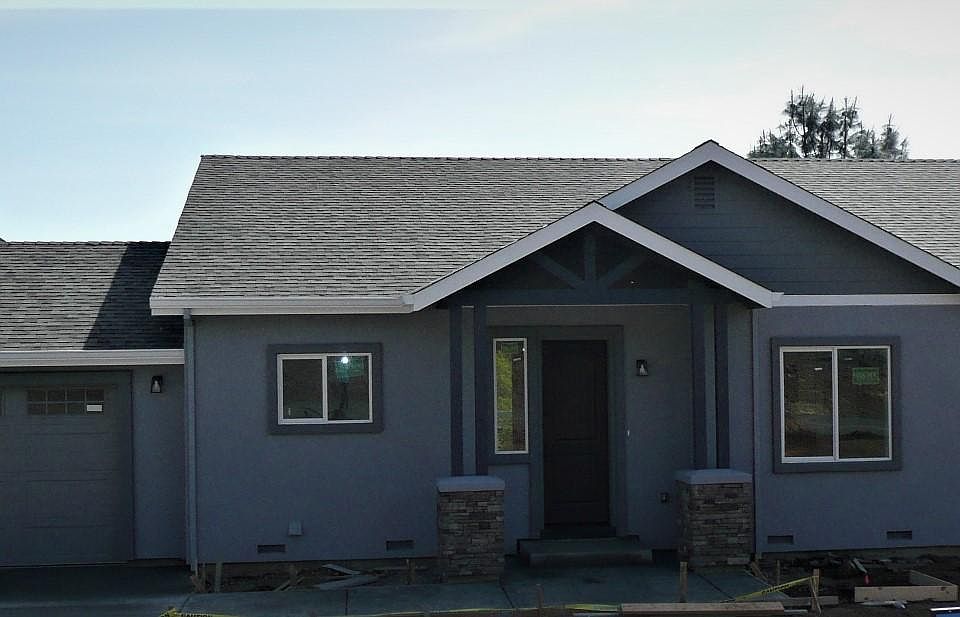 1st image of 2868 Knollwood Dr