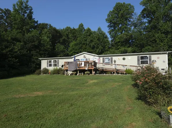 378 Countryside Ln, Madisonville, TN 37354