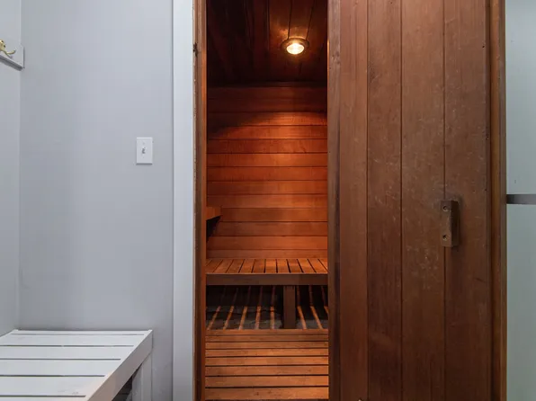 Evria Claremont Apartments