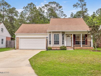 334 Lorraine Ave, Pass Christian, MS, 39571