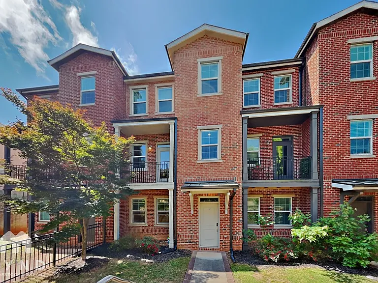 1777 Temple Ave #K — Photo 1