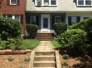 3733 R St NW, Washington, DC 20007