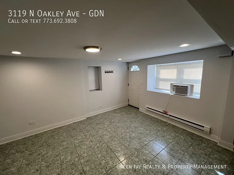 3119 N Oakley Ave #GDN — Photo 3