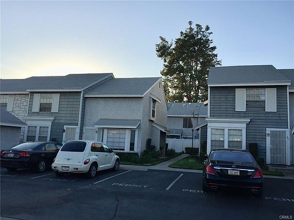 There is one garage and one outdoor parking.