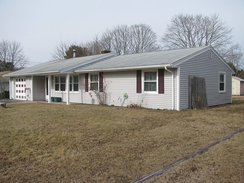 1st image of 66 Brookfield Dr