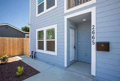 2665 B St #1 — Photo 2