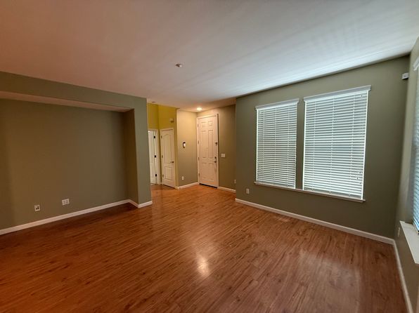 1572 Chandler St #126