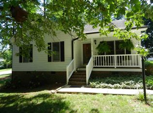 101 Marrian Dr, Clayton, NC 27520