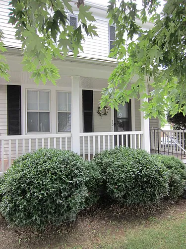 701 Amelia St Photo 1