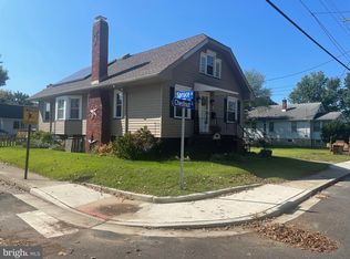 29 Chestnut St, Pennsville, NJ 08070
