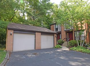 2217 Clough Ridge Dr, Cincinnati, OH 45230