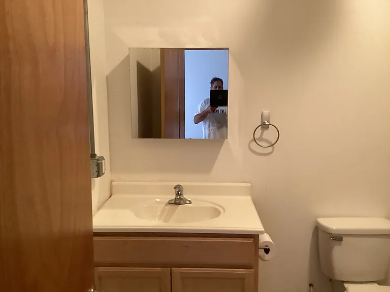 301 Henderson Ave — Photo 11