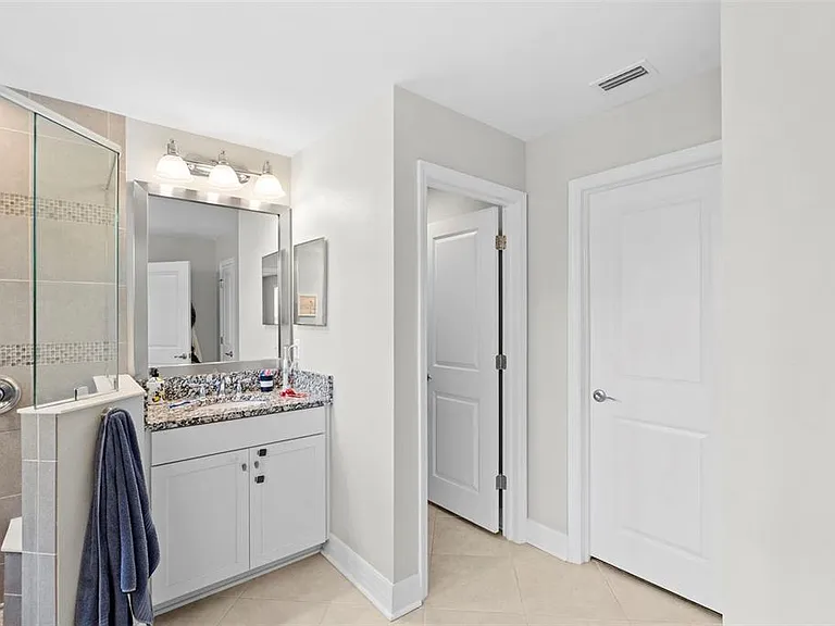4545 Scarlet Loop — Photo 39