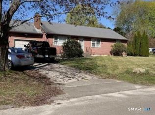 3 Kirtland Ave, Chester, CT 06412